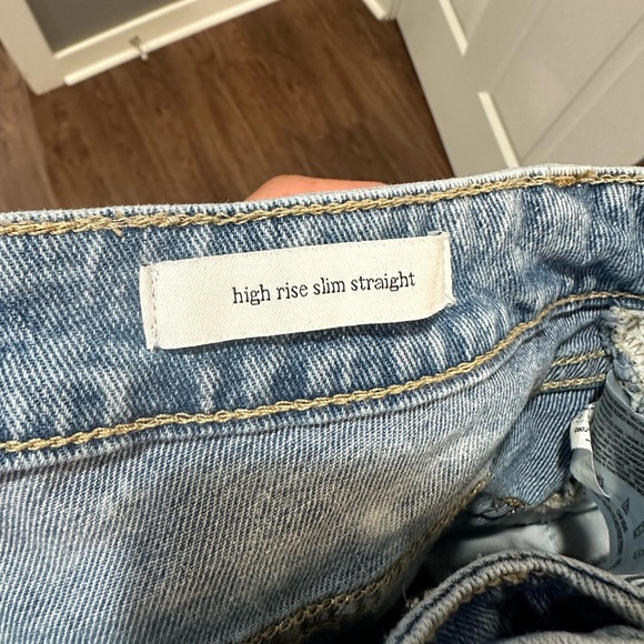 Sam Edelman straight-leg blues with a classic worn look - Picture 7 of 8